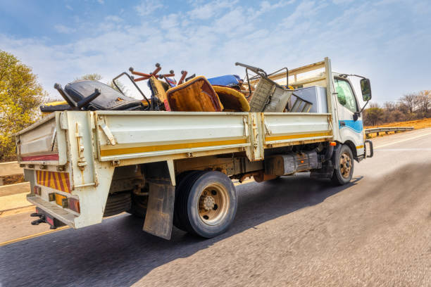 Best Estate Cleanout Services  in Strathmore, CA